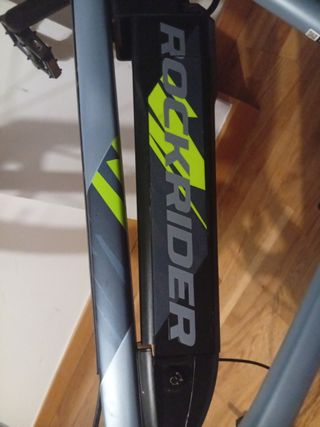 Bicicleta elettrica B'Twin Rockrider E-ST 100