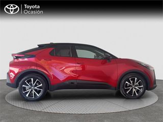 TOYOTA Toyota C-HR Advance Plus + Skyview®