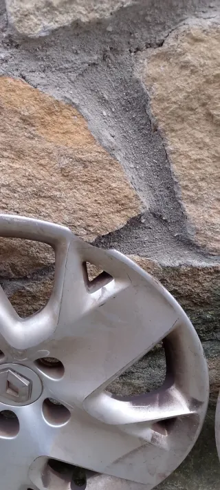 Tapacubos R16 Renault (4 unidades)