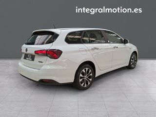 Fiat Tipo 5P 1.3 Multijet 70kW (95CV) Mirror