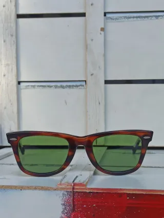 Occhiali da sole tartarugati verdi Ray-Ban
