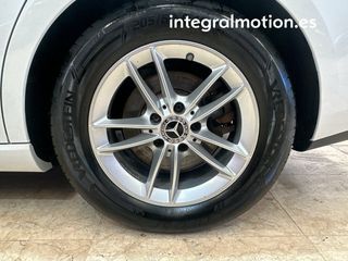 Mercedes CLA CLA 180 Shooting Brake