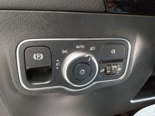 Mercedes GLA 180 d Business