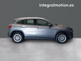 Mercedes GLA 180 d Business