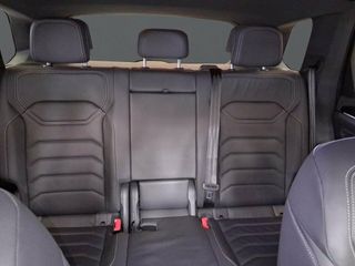 Volkswagen Touareg R-Line 3.0 TDI 170kW (231CV) Tip 4Motion