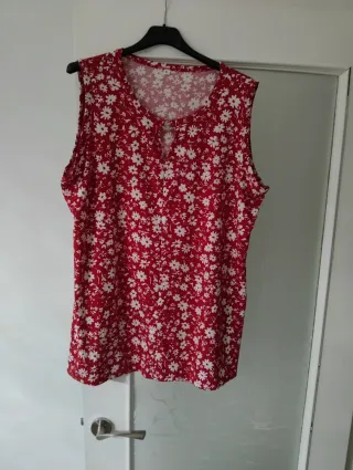 Blusa floral roja talla XL