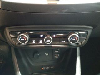 Opel CrossLand 1.5D 88kW (120CV) Business Elegance Auto