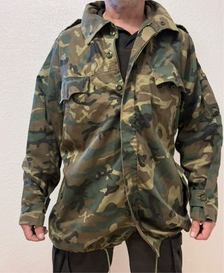 Chaqueta impermeable militar camuflaje