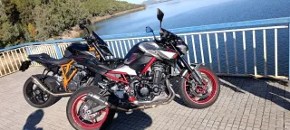 Kawasaki z900 full
