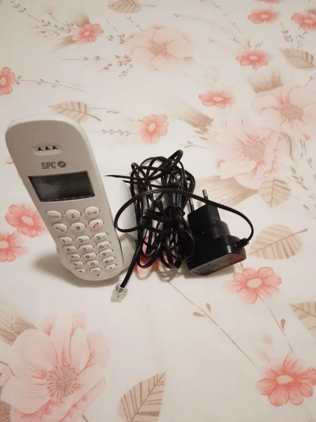 Teléfono SPC blanco como nuevo