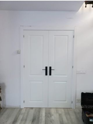 MONTADOR DE PUERTAS INSTALADOR CARPINTERO