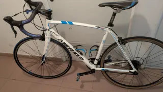 Bicicleta de carretera Meridaesculturs talla ml.