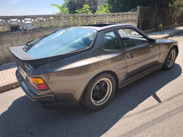 Porsche 944 Targa