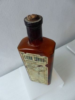 ANTIGUA BOTELLA DE FARMACIA - TONICO