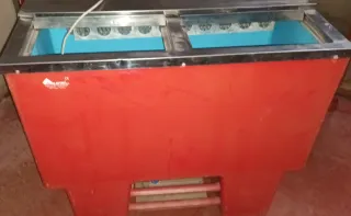 Botellero Refrigerado Rojo