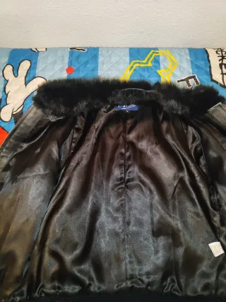 Chaqueta de piel con pelo negra Talla M