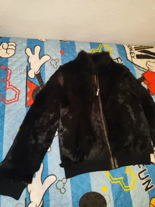 Chaqueta de piel con pelo negra Talla M