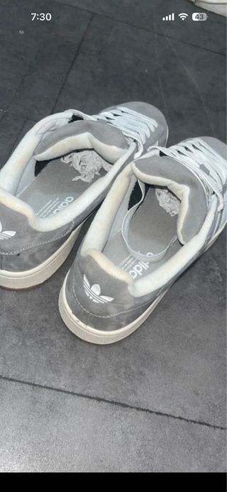Zapatillas Adidas Campus Grises y Blancas