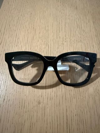 Montura de gafas Gucci negra