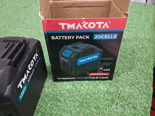 2 Batterie Tmakota 128V 9000Ah