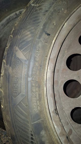 Ruedas Goodyear con llantas de acero