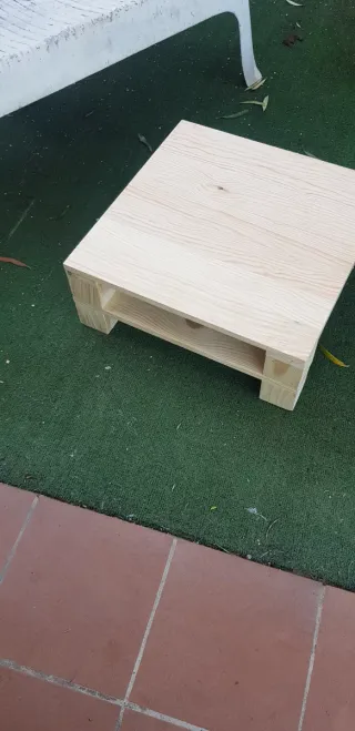 Mesa baja estilo palet madera