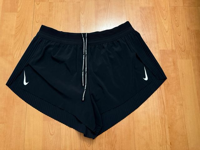 Nike Aeroswift Shorts Negros Mujer