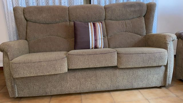 Sofá 3 plazas y 2 butacas tela