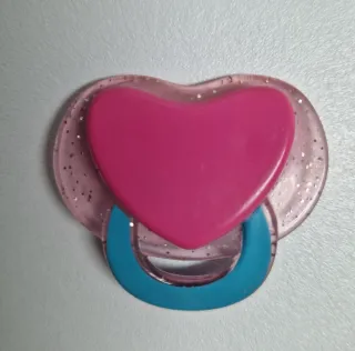 Chupete magnético para muñeca