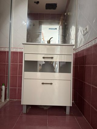 Mueble de baño 60 cm con pila incluida y espejo