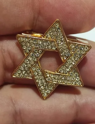 Estrella de David con diamantes
