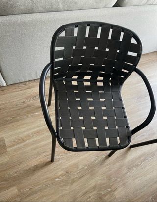 6 Sillas Negras Tejidas