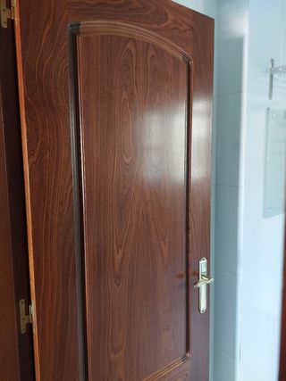 6 puertas de madera con y sin cristal