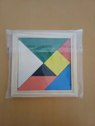 Puzzle Tangram Madeira Colorido