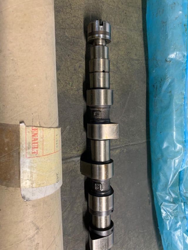 Árbol de levas Renault 19 NUEVO