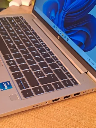 Portátil HP i5