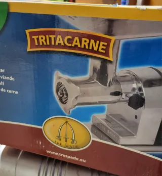 Tritacarne Elettrico Professionale