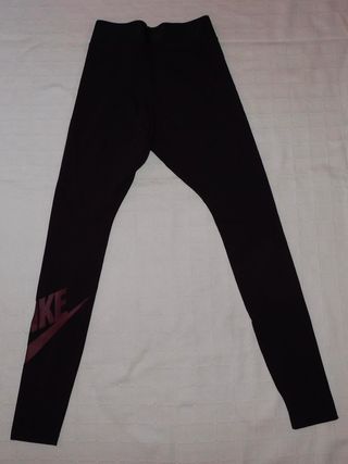 Mallas Nike granate