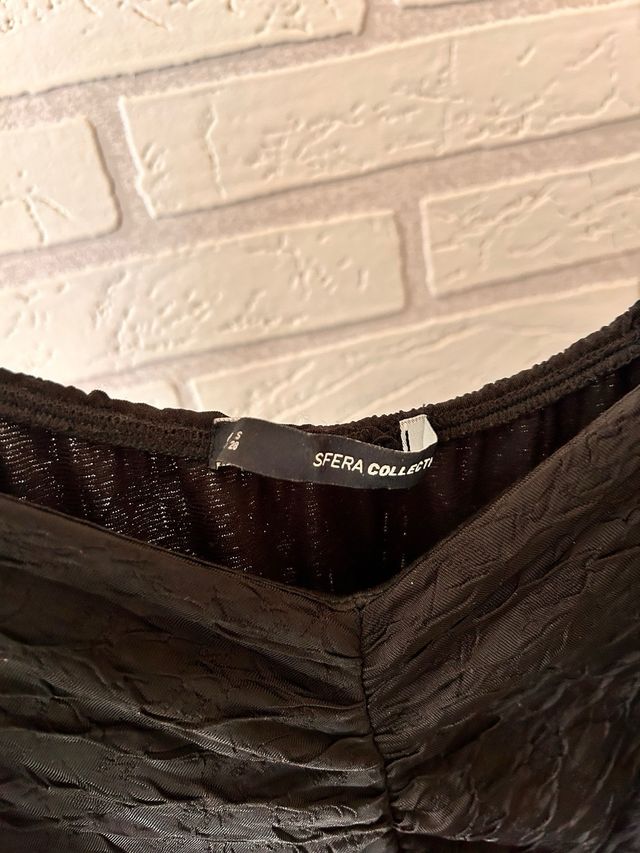 Vestido negro Sfera manga media