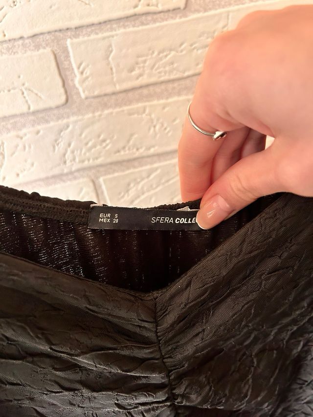 Vestido negro Sfera manga media