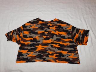 Camiseta camuflaje naranja XS