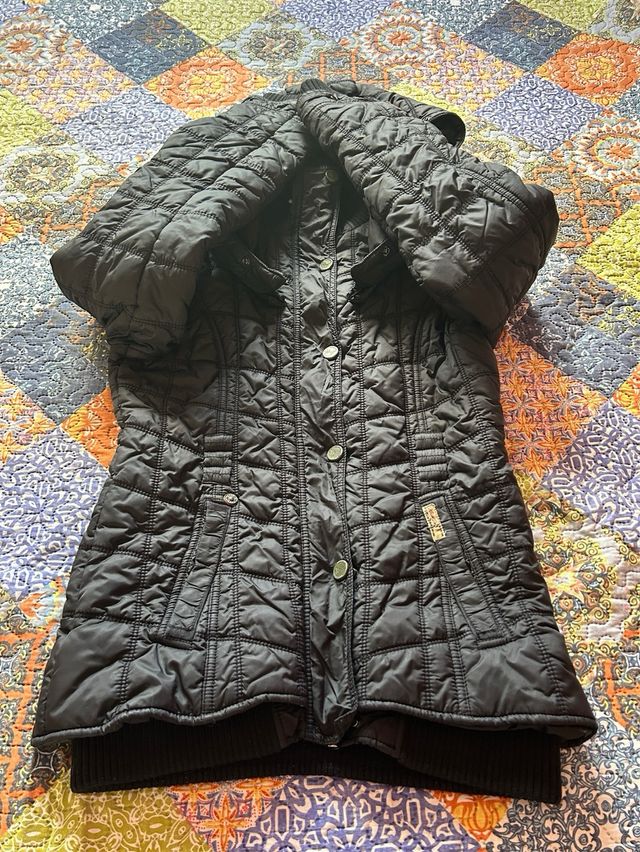 Abrigo Khujo Negro Talla M