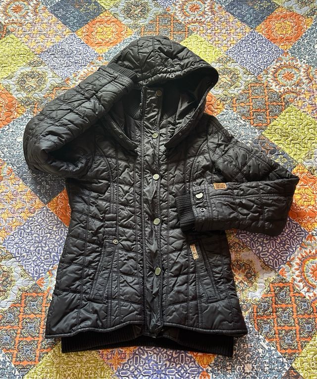 Abrigo Khujo Negro Talla M