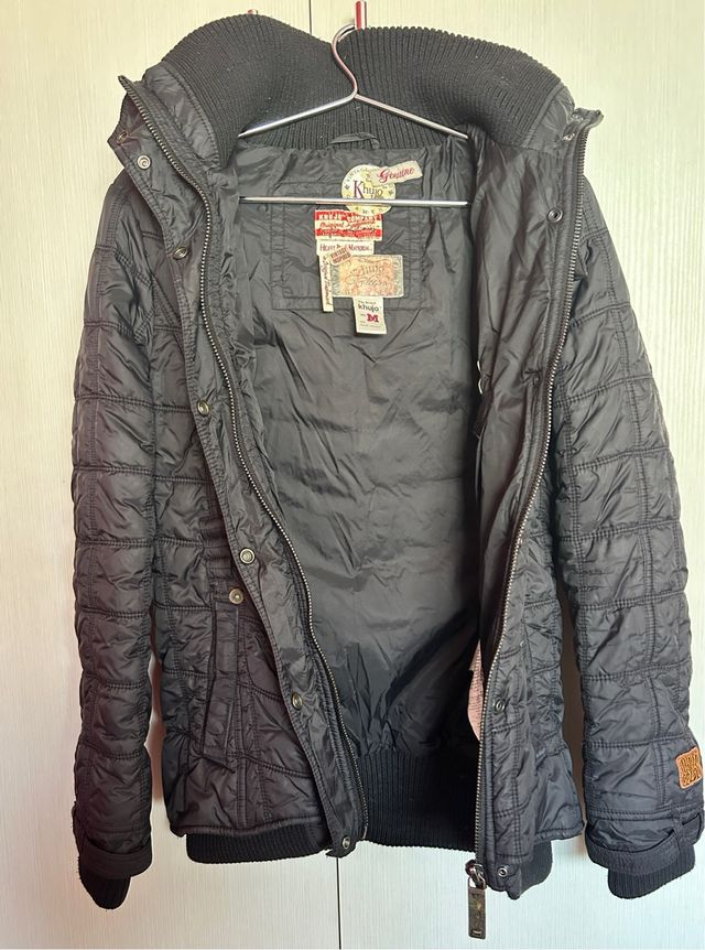 Abrigo Khujo Negro Talla M