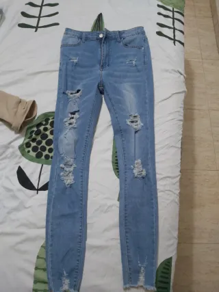 Jeans rotos azules