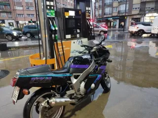 Yamaha FZR 600 2gen, limitada A2