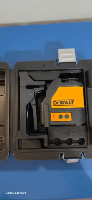 Nivel Láser DeWalt 2 Líneas