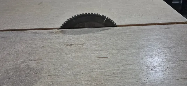 Escuadradora monofásica 220V motor nuevo