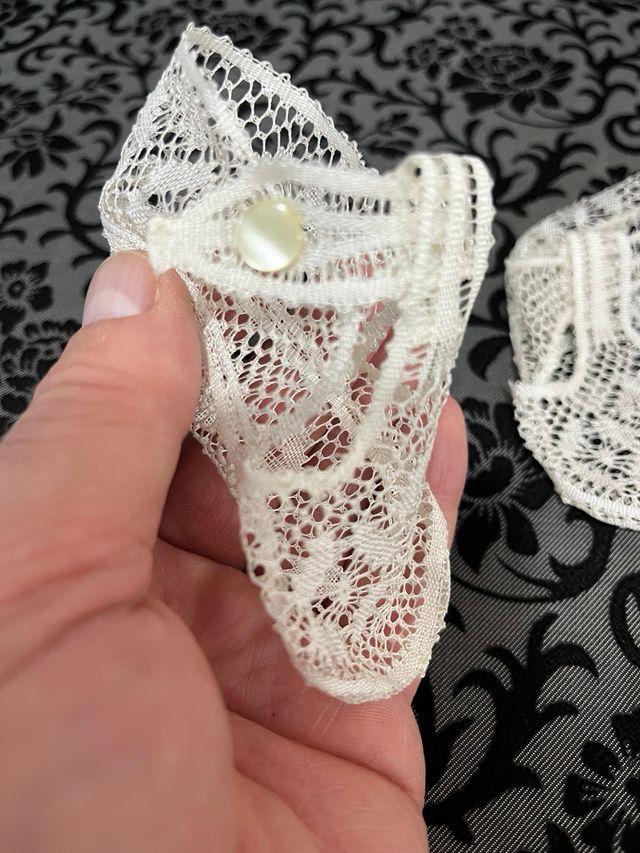 Zapatitos de encaje bolillos