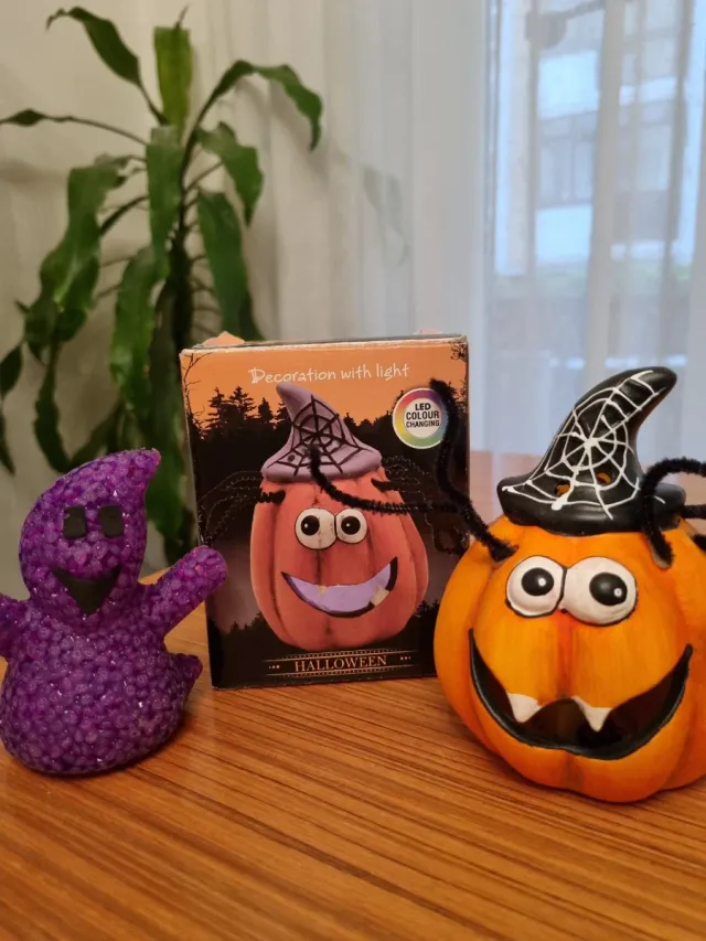 Lampada proiettore Halloween + omaggi